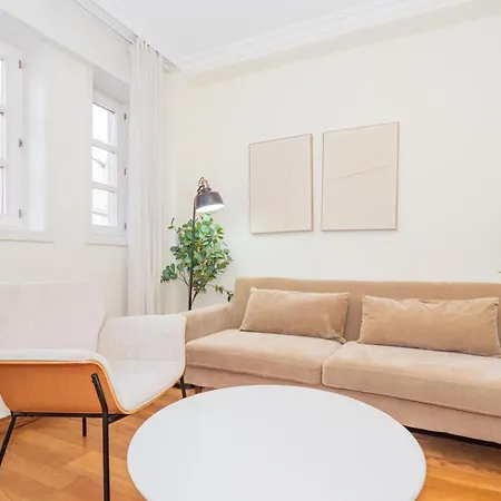 Ybh Lopez De Neira 42, 3 *