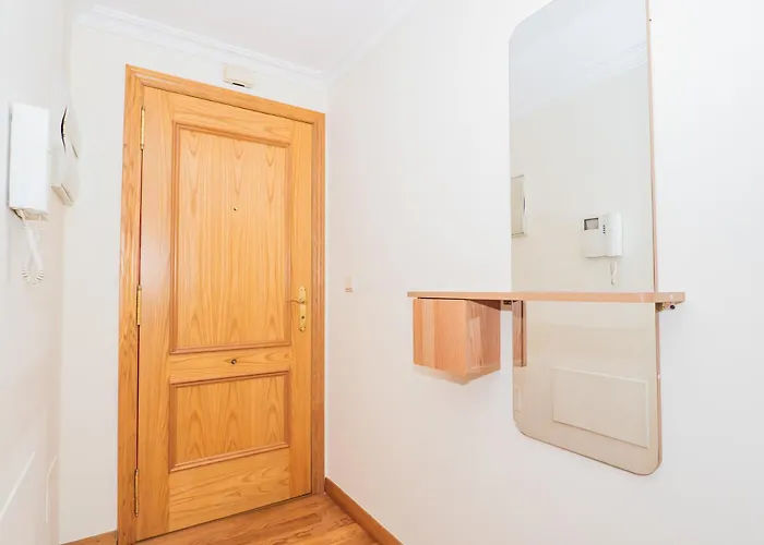 Ybh Lopez De Neira 42, 3 * Comarca de Vigo